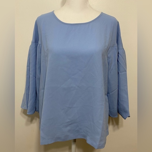 Elizabeth and James Bell Sleeve Blouse - Picture 1 of 7